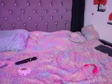 Chaturbate Live Sex Cam of electra_queen1