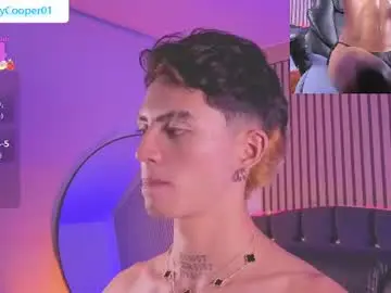 Chaturbate Live Porn of maiky_cooper01