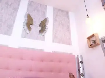 Chaturbate Sex Chat of zhamira_21