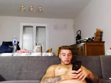 Chaturbate Live Sex Cam of elkafit28