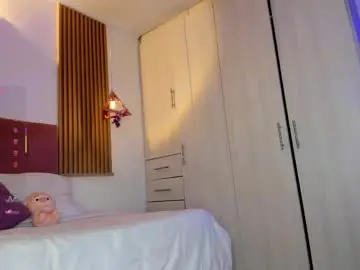 Chaturbate Free Porn Cam of mia_nevaeh