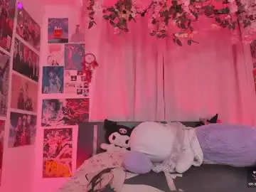 Chaturbate Watch Live Sex Cams of misscurvytop