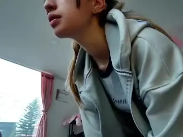 Chaturbate Sex Chat of barbie20_
