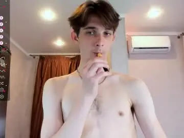 Chaturbate Live Sex of aaron_bang