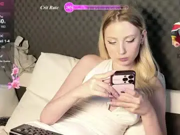 Chaturbate Sex Chat of fluffy_cloude