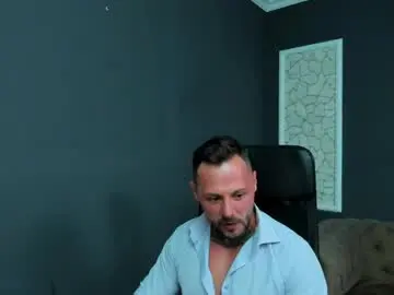 Chaturbate Free Porn Cam of brianhunts