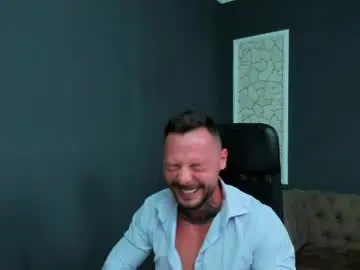 Chaturbate Sex Cam of brianhunts