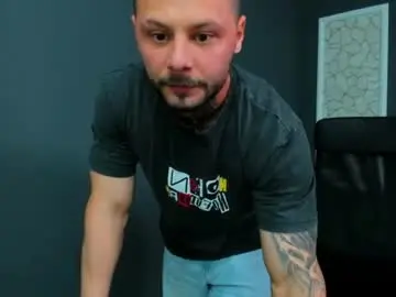 Chaturbate Live Sex of brianhunts