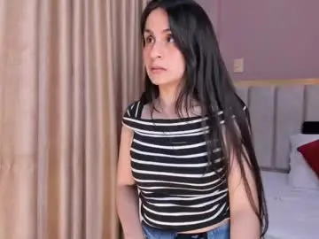Chaturbate Free Live Porn of tinnamoon