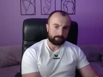 Chaturbate Live Sex Cam of brindlefly69