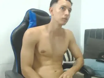 Chaturbate Free Porn Cam of jake_shadow14