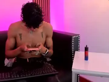 Chaturbate Private Sex Chat of maximoking26