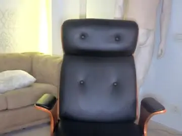 Chaturbate Live Sex Cam of maxkaiden
