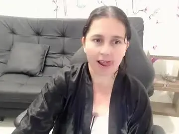 Chaturbate Live Sex of selene_mom