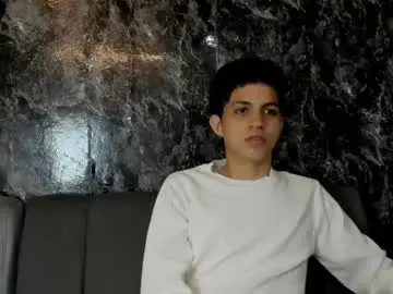 Chaturbate Live Sex Cam of cameron_lux4
