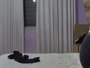 Chaturbate Free Porn Cam of leo_pecs