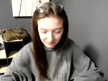 Chaturbate Watch Live Sex Cams of shining_pearl