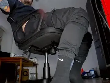 Chaturbate Nude Webcam of justforyou013