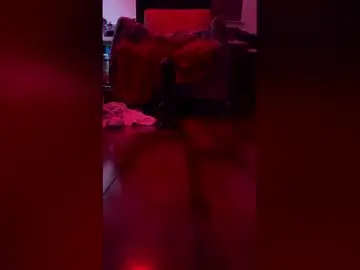 Chaturbate Live Sex Cam of cumdumpslave2use