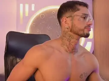 Chaturbate Sex Cam of alan__rogers