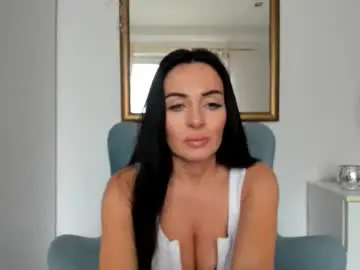 Chaturbate Best live sex cam show of sensuallstella