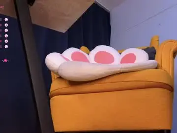 Chaturbate Live Sex of pretty_helga