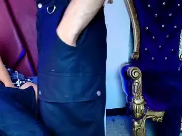 Chaturbate Sex Cam of chlloe_fox