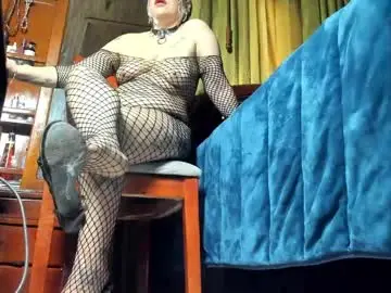 Chaturbate Best live sex cam show of _brendamichel_