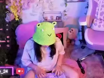 Chaturbate Best Webcam of eymmy_24