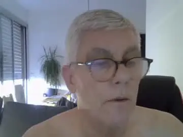 Chaturbate Live Porn of patrick5275