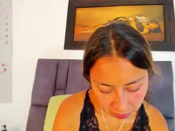 Chaturbate Live Sex Cam of tatiana_valencia