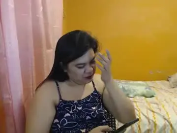 Chaturbate Live Sex Cam of ur_hotsexymaria