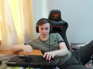 Chaturbate Live Sex Cam of iliaskrislove