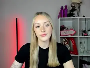 Chaturbate Watch Live Sex Cams of evelynblond