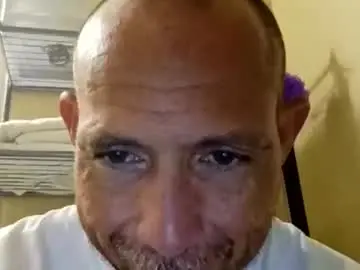 Chaturbate Watch Live Sex Cams of bigdick31589