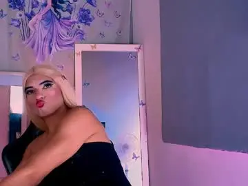Chaturbate Live Sex Cam of emily_castillo1_