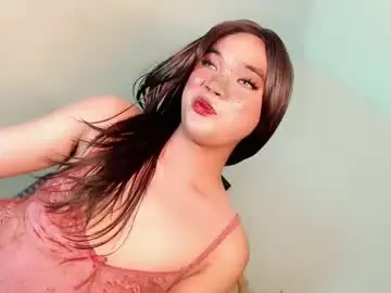 Chaturbate Live Sex Cam of lovingmonaru969