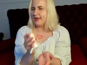Chaturbate Free Live Porn of lioraardyn