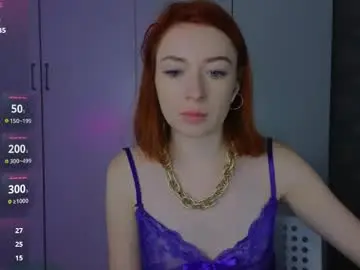 Chaturbate Live Sex Cam of cuteroxyfoxyy