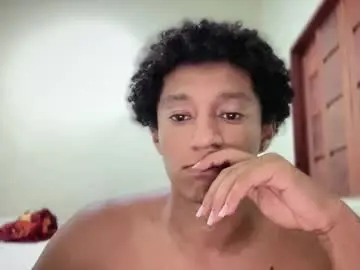 Chaturbate Best live sex cam show of bluesar_hot