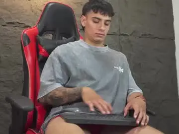 Chaturbate Live Sex of joseph__boy