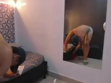 Chaturbate Best live sex cam show of benjamin_lichx