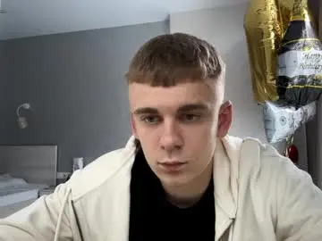 Chaturbate Watch Live Sex Cams of ardenvox