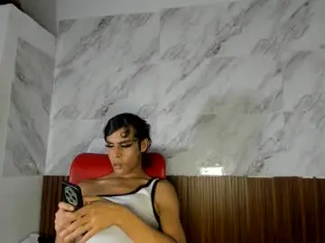 Chaturbate Nude Webcam of estefani_robles