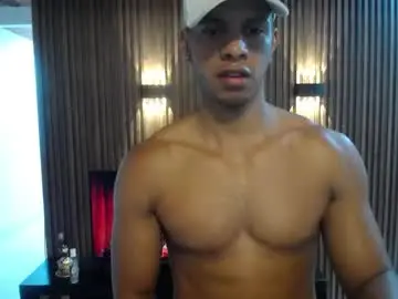Chaturbate Adult Webcams of marco_striker