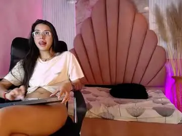 Chaturbate Free Porn Cam of kyomi_hunt