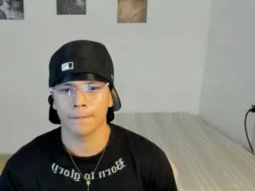 Chaturbate Nude Webcam of sant_wahlberg