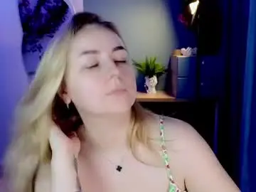 Chaturbate Adult Video Chat of mira_mermayd