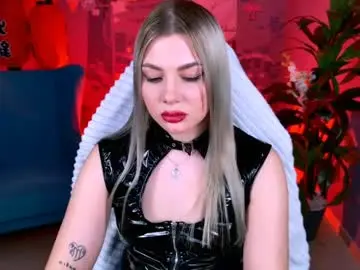 Chaturbate Adult Webcams of hyileyclark