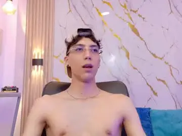Chaturbate Best live sex cam show of nikolay_gregori